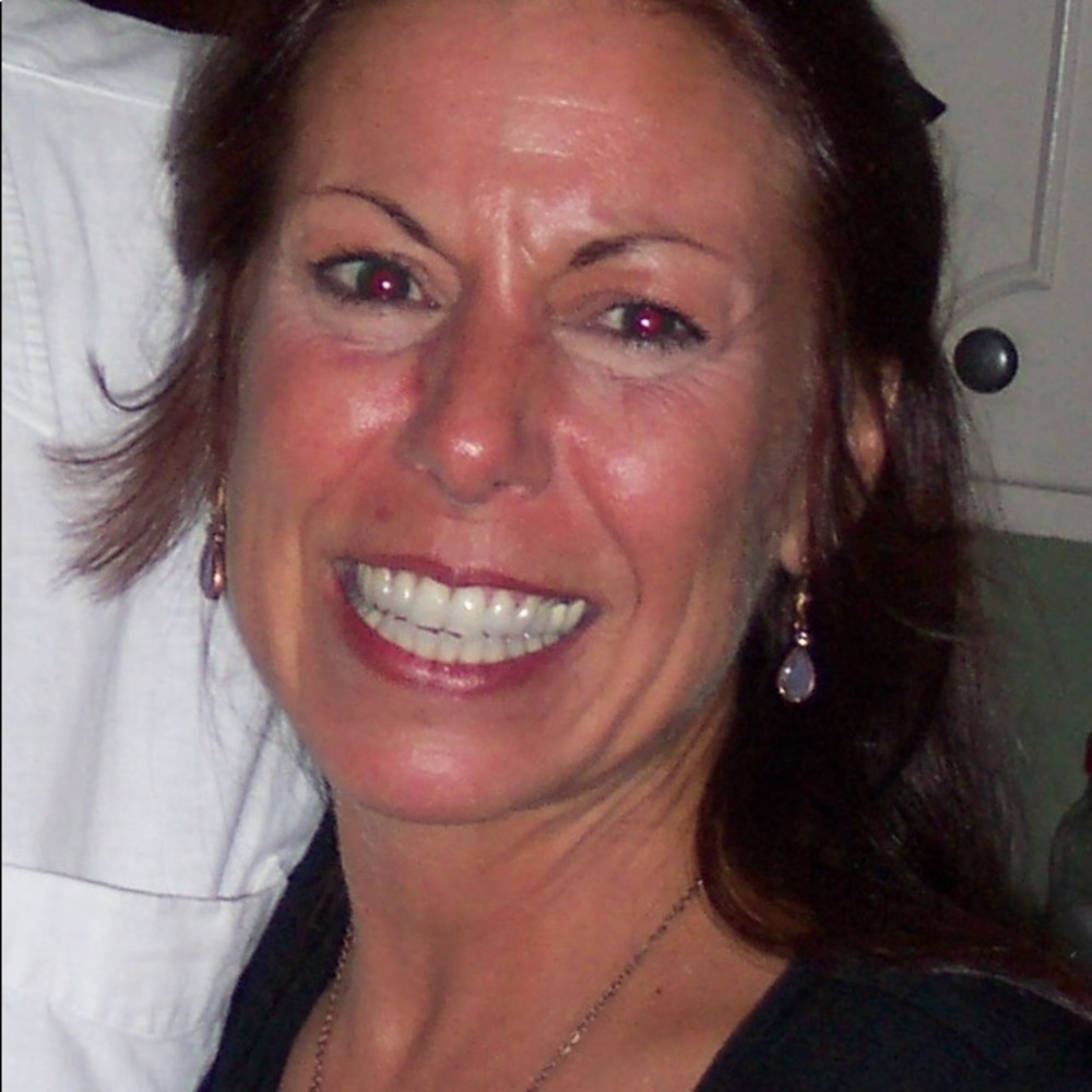 Meet your Posher, Leanne